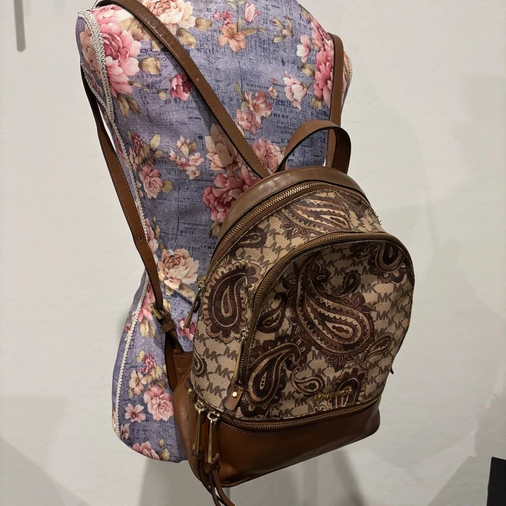 Michael Kors paisley printed canvas and leather backpack - Picture 1 of 14